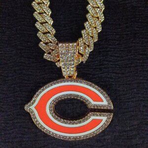 NFL Chicago Bears 20 Inch Necklace Pendant Cuban Chain Link Football Jewelry